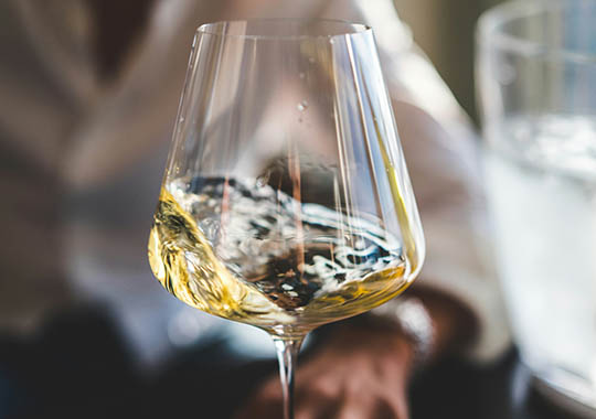Wein & Kulinarik in Südtirol erleben - Meran - Privat Shuttle/Taxi Unternehmen